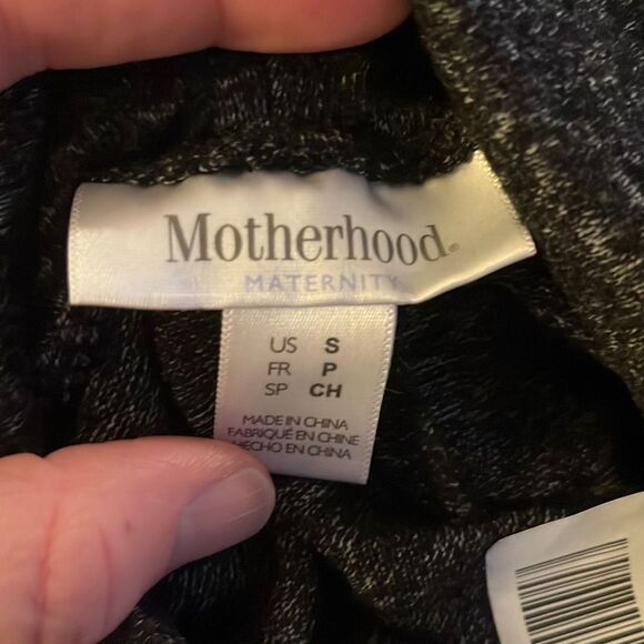 Motherhood Maternity Gray Cowl Neck Long Sleeve Pullover‎ Top - Picture 3 of 4